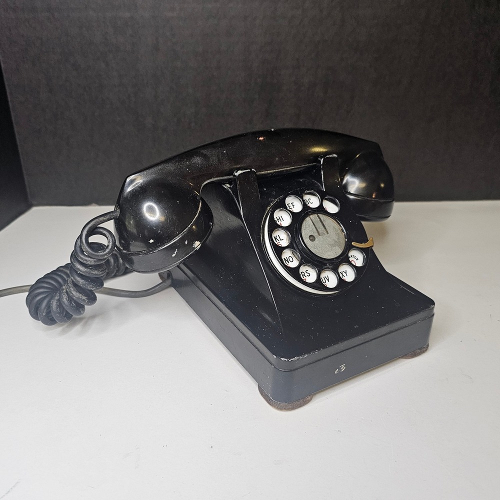 Vintage Bell System Western Electric Black Rotary Dial Telephone Model 302 Metal